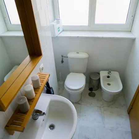Rentalsevilla Luminoso Apartamento Con Terraza En La Maestranza Apartment